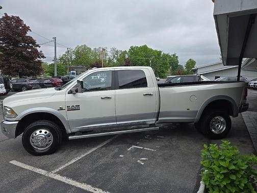 2018 RAM 3500 Laramie
