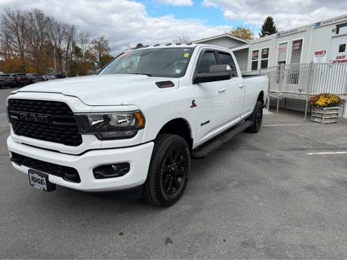 2022 RAM 3500 Big Horn