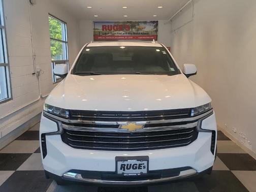 2022 Chevrolet Suburban LT