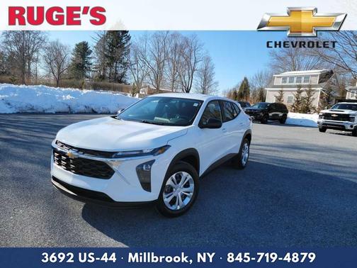 2026 Chevrolet Trax LS