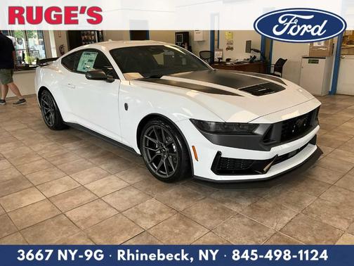 2025 Ford Mustang Dark Horse