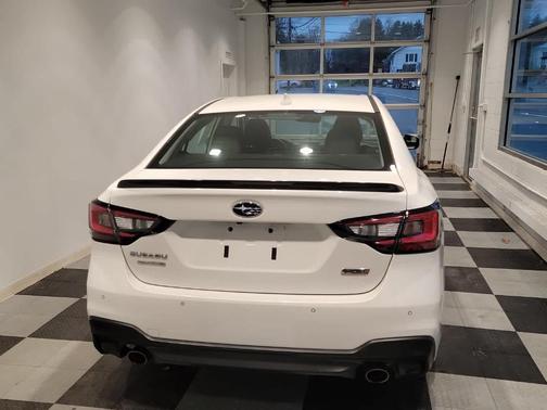 2023 Subaru Legacy Sport