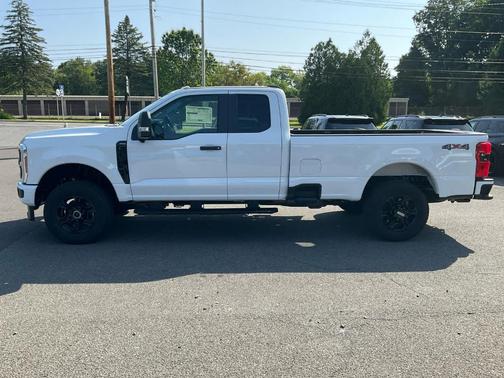 2025 Ford F-250 XL