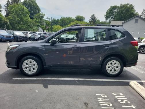 2022 Subaru Forester Base (CVT)