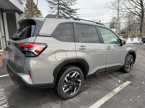 2025 Subaru Forester Hybrid Limited