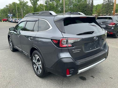 2021 Subaru Outback Touring XT