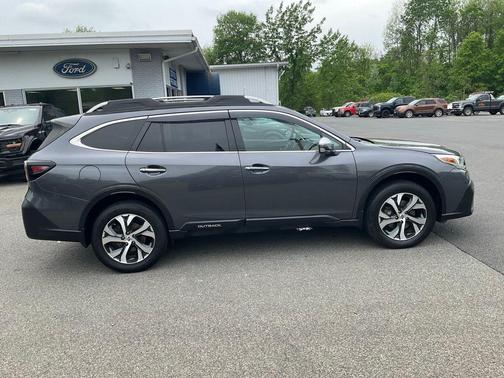 2021 Subaru Outback Touring XT