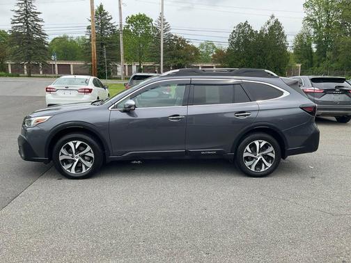 2021 Subaru Outback Touring XT