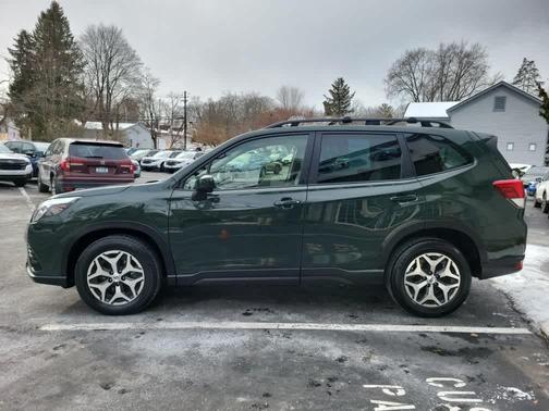 2023 Subaru Forester 2.5i Premium