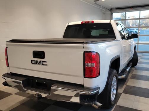 2017 GMC Sierra 1500 SLE