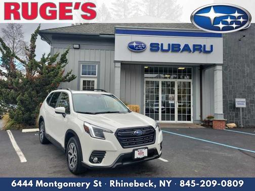 2023 Subaru Forester Premium
