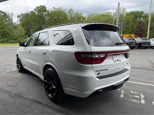 White Knuckle Clearcoat 2023 Dodge Durango R/T