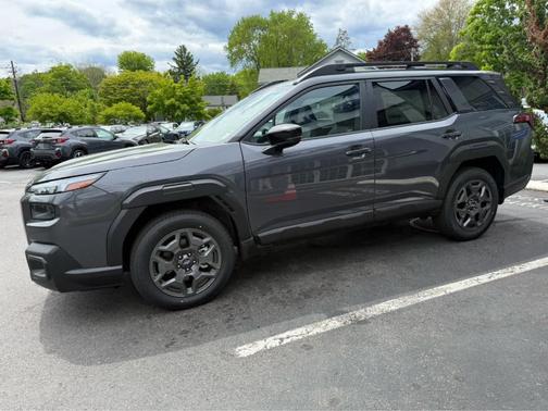 Magnetite Gray Metallic 2026 Subaru Outback Premium