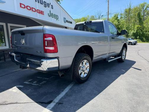 Billet Silver Metallic Clearcoat 2022 RAM 3500 Big Horn