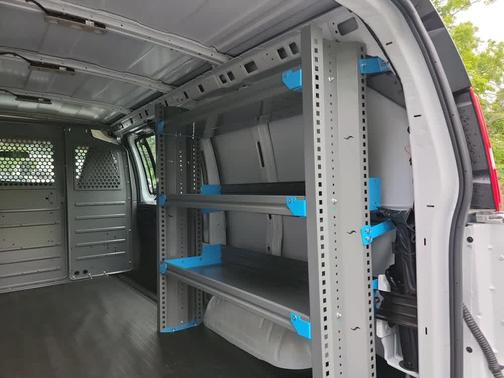 Summit White 2026 Chevrolet Express 3500 Work Van