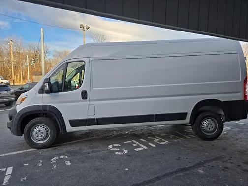 2025 RAM ProMaster 2500 High Roof