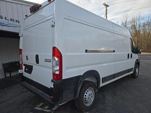 2025 RAM ProMaster 2500 High Roof