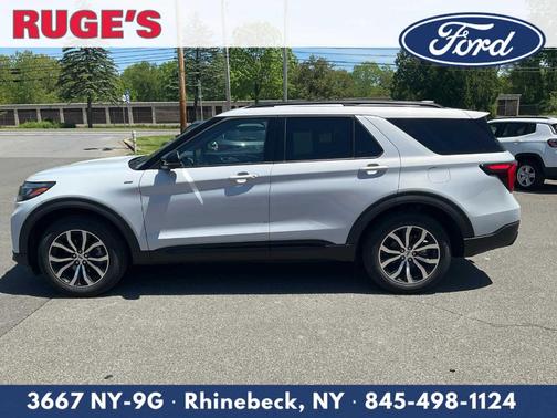 Space Gray 2026 Ford Explorer ST-Line
