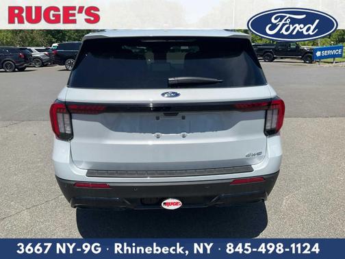 Space Gray 2026 Ford Explorer ST-Line