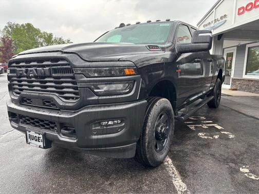 Diamond Black 2026 RAM 3500 Tradesman