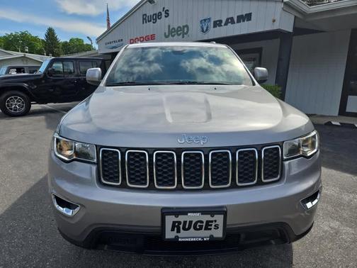 2017 Jeep Grand Cherokee Laredo