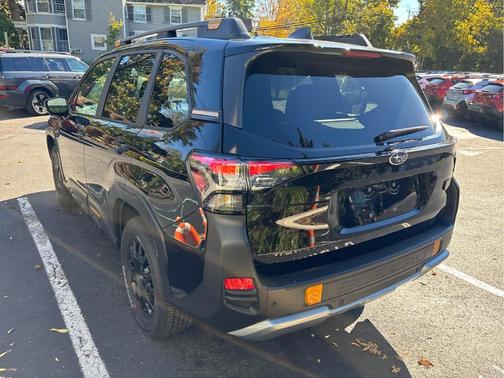 Crystal Black Silica 2026 Subaru Forester Wilderness