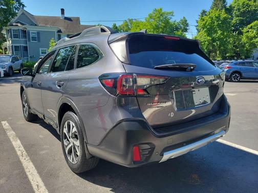 Magnetite Gray Metallic 2022 Subaru Outback Limited