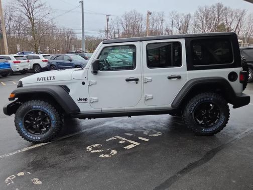 2022 Jeep Wrangler Unlimited Sport