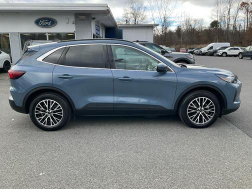 2023 Ford Escape PHEV