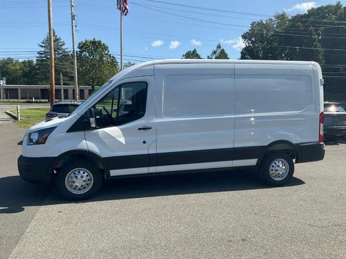 2025 Ford Transit-250 148 WB Medium Roof Cargo