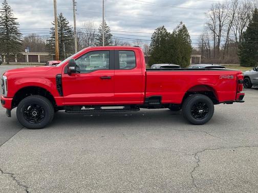 2025 Ford F-350 XL