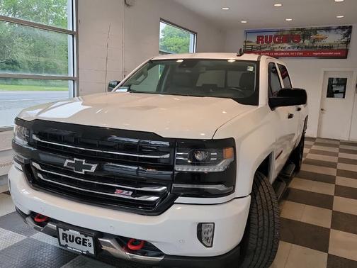 Summit White 2018 Chevrolet Silverado 1500 LTZ