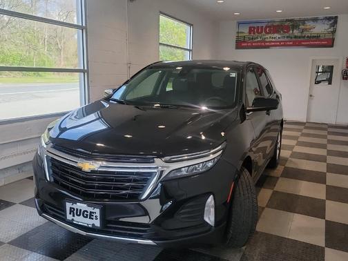 Mosaic Black Metallic 2024 Chevrolet Equinox LT