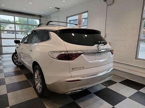 2022 Buick Enclave Premium