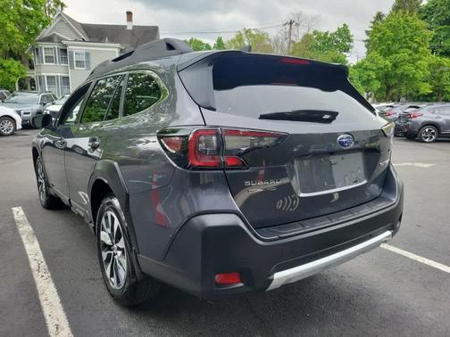 Magnetite Gray Metallic 2023 Subaru Outback Limited