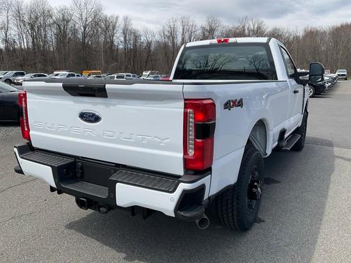2025 Ford F-350 XL