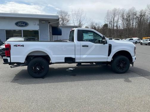 2025 Ford F-350 XL