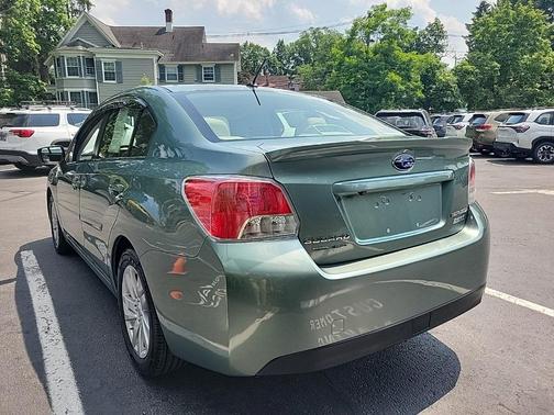 2016 Subaru Impreza 2.0i Premium