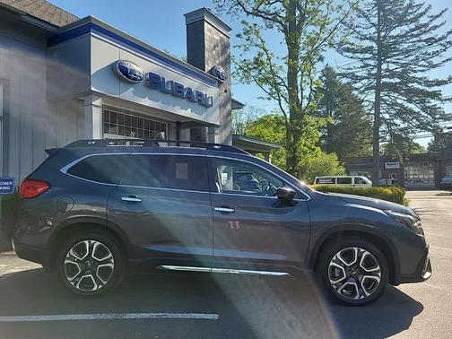 2024 Subaru Ascent Touring