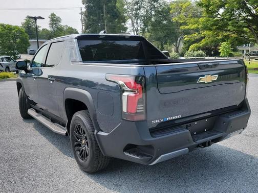 2026 Chevrolet Silverado EV LT