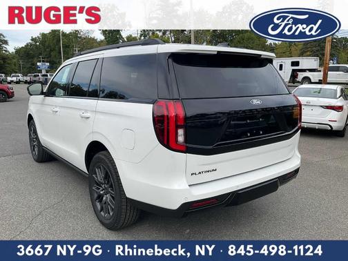 Star White 2027 Ford Expedition Platinum