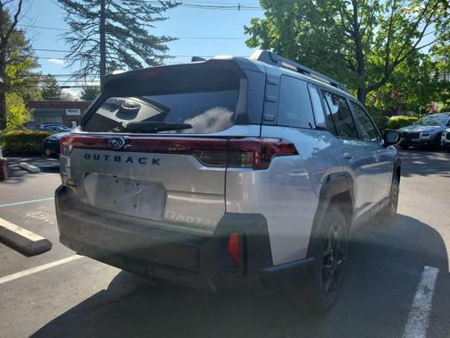 Ice Silver Metallic 2026 Subaru Outback Limited