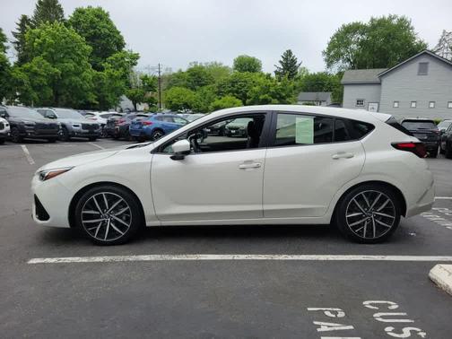 Crystal White Pearl 2024 Subaru Impreza Sport