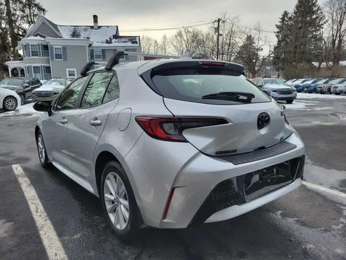 2023 Toyota Corolla Hatchback SE