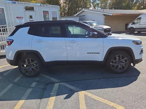 2026 Jeep Compass Limited Altitude
