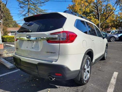 2024 Subaru Ascent Premium