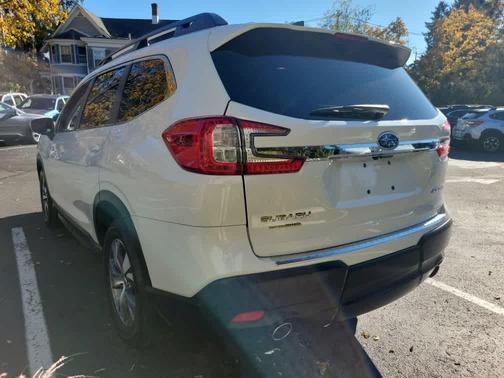 2024 Subaru Ascent Premium
