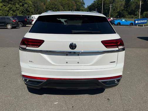2023 Volkswagen Atlas Cross Sport 2.0T SEL