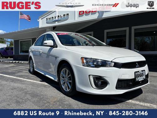 Diamond White Pearl 2016 Mitsubishi Lancer ES