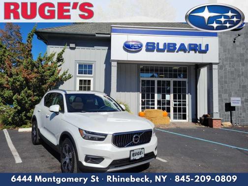 2022 Volvo XC40 T5 Inscription